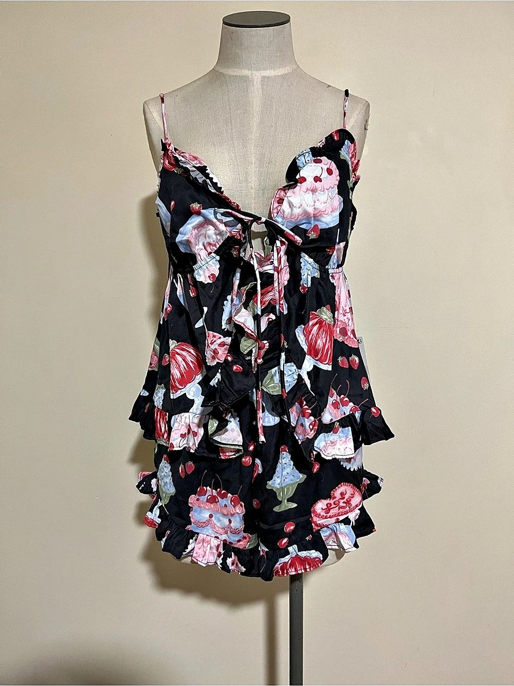 Out From Under(Urban Outfitters) Dessert Short Sleep Set